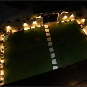 Cyber Vista Guest house Gurgaon
