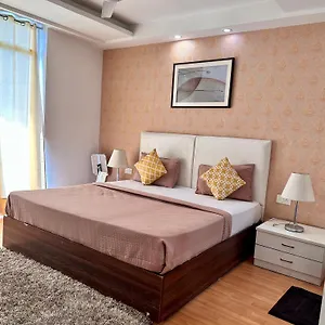 Hotel Flock I Golf Course Road Near Dlf Phase 1 Metro Station I, Gurgaon