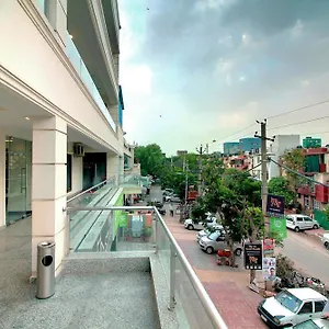 Guest house Staayz Premium, Gurgaon